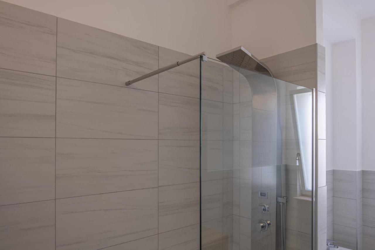 Un Posto Al Sole Apartment โมโนโปลี ภายนอก รูปภาพ
